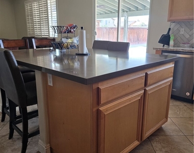 14286 Quinn Court - Photo Thumbnail 4