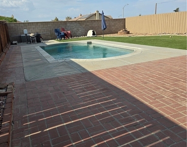 14286 Quinn Court - Photo Thumbnail 7