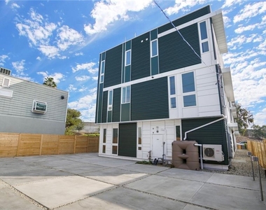 839 N Kingsley - Photo Thumbnail 33