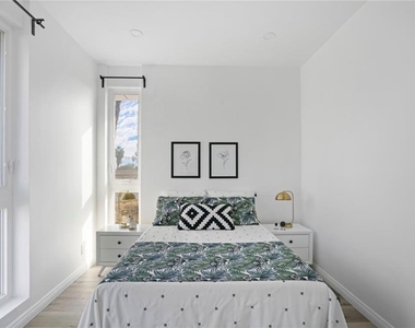 839 N Kingsley - Photo Thumbnail 17