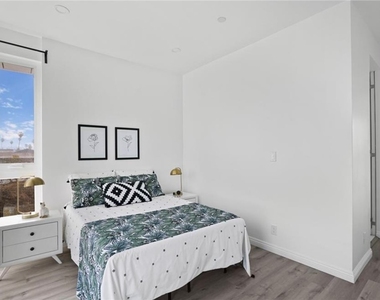 839 N Kingsley - Photo Thumbnail 21
