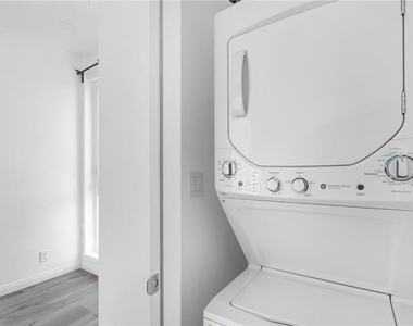 839 N Kingsley - Photo Thumbnail 28