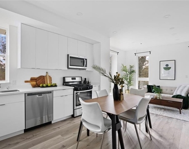 839 N Kingsley - Photo Thumbnail 11