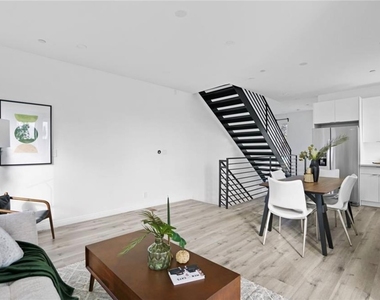 839 N Kingsley - Photo Thumbnail 6