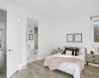 839 N Kingsley - Photo Thumbnail 24