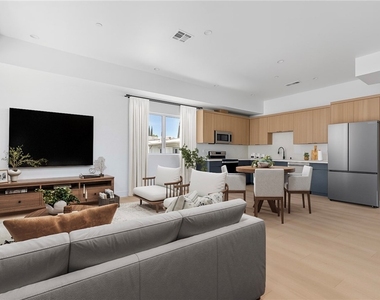 2637 S Garth - Photo Thumbnail 1