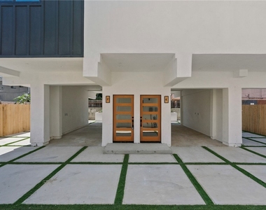 2637 S Garth - Photo Thumbnail 11