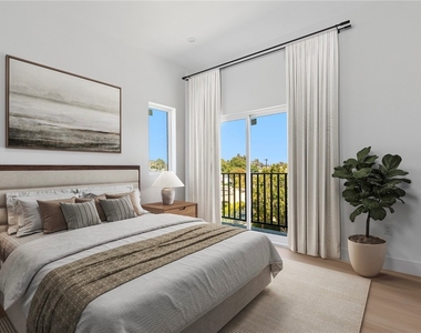 2637 S Garth - Photo Thumbnail 4