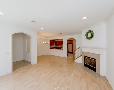 5235 Rosemead Blvd - Photo Thumbnail 10