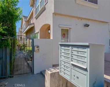 5235 Rosemead Blvd - Photo Thumbnail 4