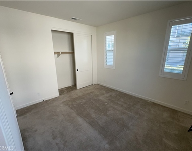 7367 Autumn Court - Photo Thumbnail 4
