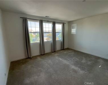 7367 Autumn Court - Photo Thumbnail 7