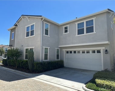 7367 Autumn Court - Photo Thumbnail 1