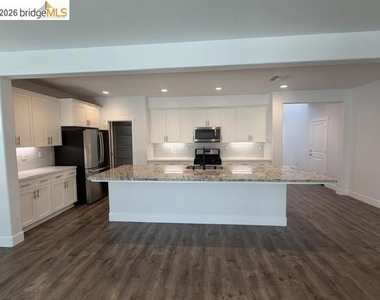 9588 Pescadero Cir - Photo Thumbnail 2