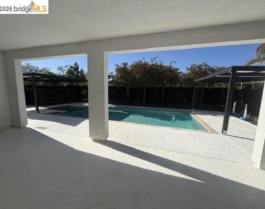 9588 Pescadero Cir - Photo Thumbnail 26