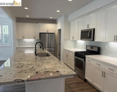 9588 Pescadero Cir - Photo Thumbnail 3
