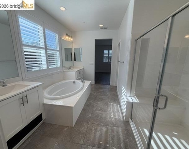 9588 Pescadero Cir - Photo Thumbnail 12