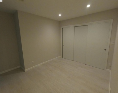 29 Bell Waver Way - Photo Thumbnail 13