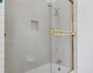 660 La Casa Via - Photo Thumbnail 67
