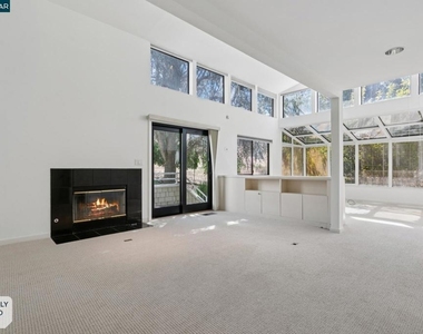 660 La Casa Via - Photo Thumbnail 43