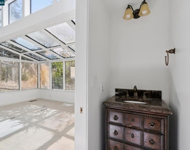 660 La Casa Via - Photo Thumbnail 56