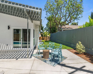 5304 Baza Avenue - Photo Thumbnail 26