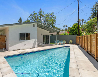 5304 Baza Avenue - Photo Thumbnail 2