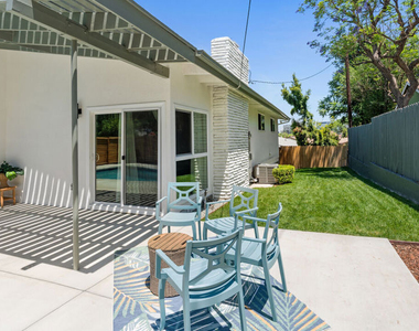 5304 Baza Avenue - Photo Thumbnail 27