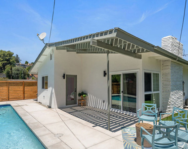 5304 Baza Avenue - Photo Thumbnail 24