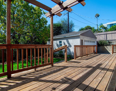 12100 Marine Street - Photo Thumbnail 25