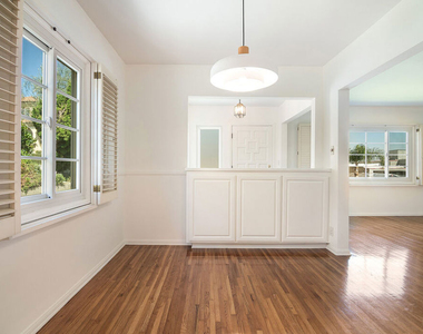 12100 Marine Street - Photo Thumbnail 6