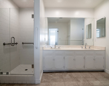 12100 Marine Street - Photo Thumbnail 20