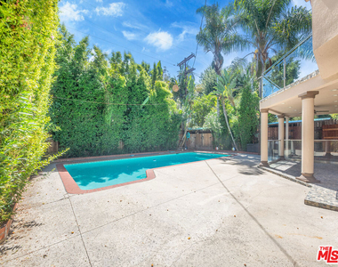 22018 Dumetz Road - Photo Thumbnail 11