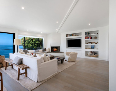 7089 Birdview Avenue - Photo Thumbnail 11