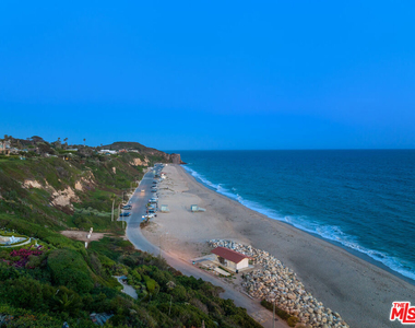 7089 Birdview Avenue - Photo Thumbnail 38