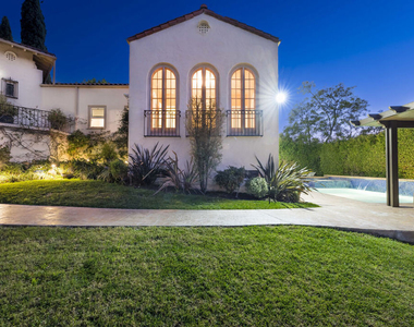2238 El Contento Drive - Photo Thumbnail 3