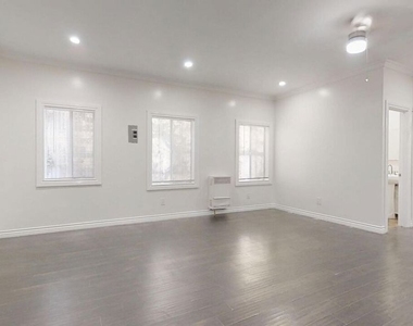 507 Loma - Photo Thumbnail 7