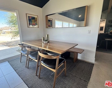 6836 Mount Shasta Avenue - Photo Thumbnail 6