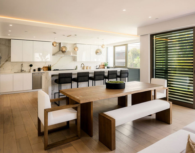 1644 Malcolm Avenue - Photo Thumbnail 24