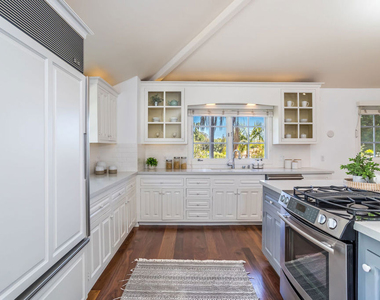 941 N Norman Place - Photo Thumbnail 29