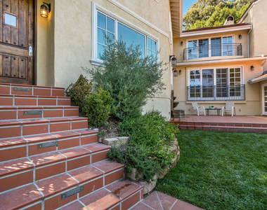 941 N Norman Place - Photo Thumbnail 66