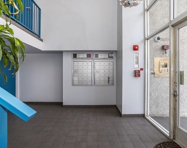 10932 Morrison Street - Photo Thumbnail 1