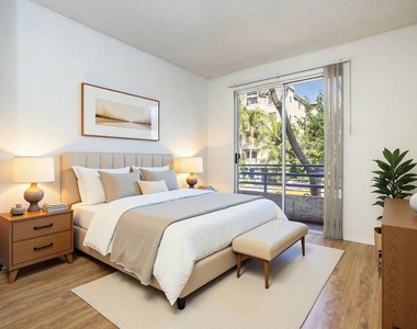 10932 Morrison Street - Photo Thumbnail 11