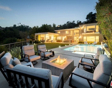 2344 Banyan Drive - Photo Thumbnail 58