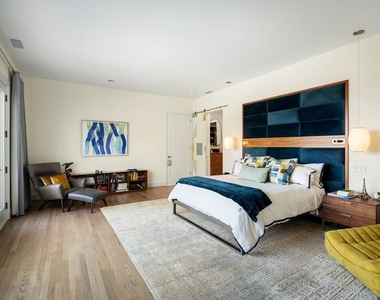 2344 Banyan Drive - Photo Thumbnail 40