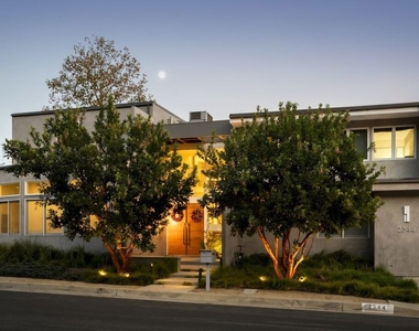 2344 Banyan Drive - Photo Thumbnail 50
