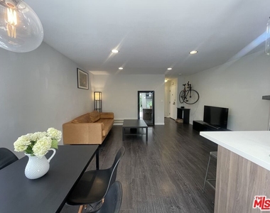 6151 Orange Street - Photo Thumbnail 6