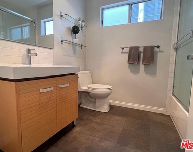 6151 Orange Street - Photo Thumbnail 10