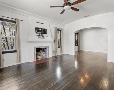 8908 Gibson Street - Photo Thumbnail 9