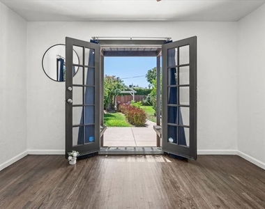 8908 Gibson Street - Photo Thumbnail 8